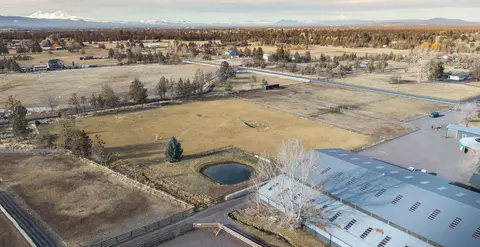 View/Area - 22333 Nelson Rd, Bend, OR 97701 photo 1 of 8