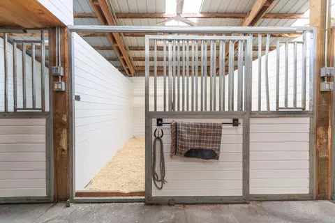 Other - 22333 Nelson Rd, Bend, OR 97701 photo 6 of 38