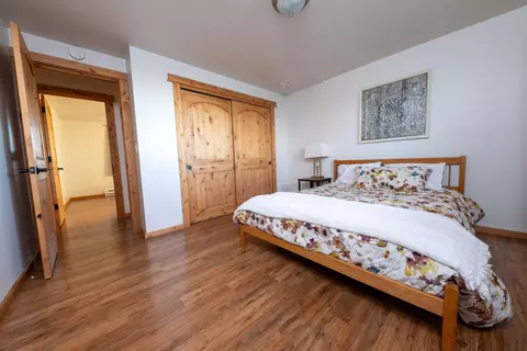 Bedroom - 22333 Nelson Rd, Bend, OR 97701 photo 2 of 5