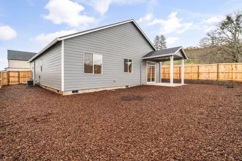 100 Valemont Dr #19, Eagle Point, OR 97524 photo 34