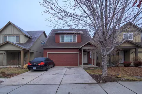 2805 SW Indian Ave, Redmond, OR 97756