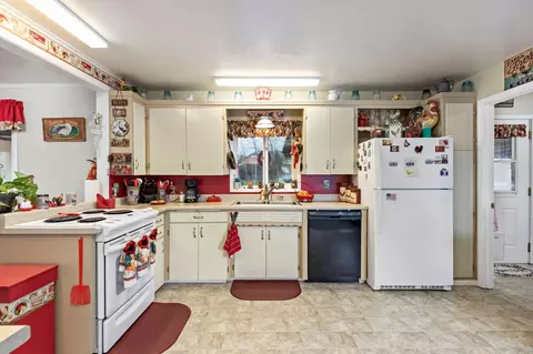 123 Ball Rd, Eagle Point, OR 97524 photo 10