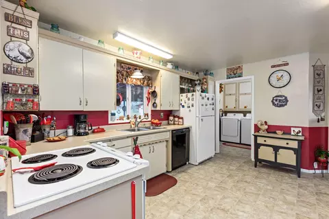 123 Ball Rd, Eagle Point, OR 97524 photo 11