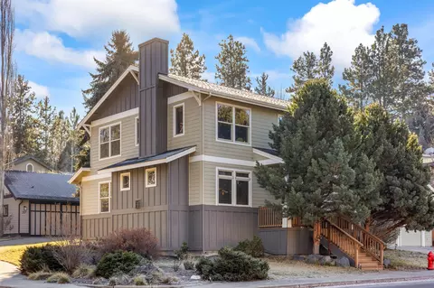 1172 SW Silver Lake Blvd, Bend, OR 97702