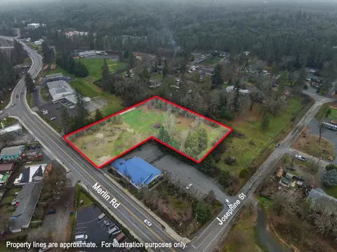 329 Merlin Rd, Merlin, OR 97532