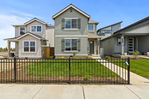 3866 NE Petrosa Ave, Bend, OR 97701