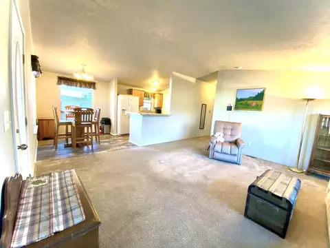 185 NW Harwood Ave #13, Prineville, OR 97754