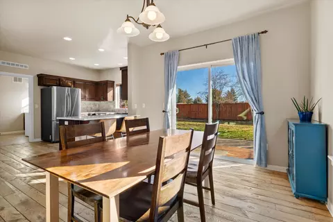 61648 Kaci Ln, Bend, OR 97702 photo 11