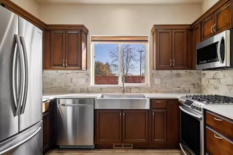 61648 Kaci Ln, Bend, OR 97702 photo 17