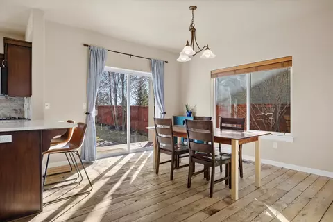61648 Kaci Ln, Bend, OR 97702 photo 12
