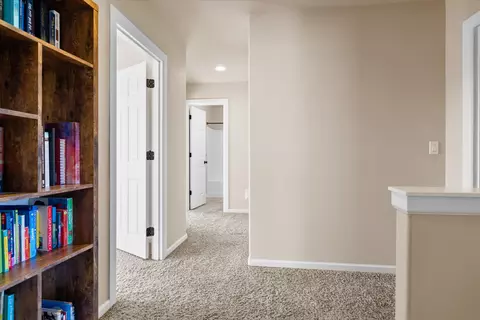 61648 Kaci Ln, Bend, OR 97702 photo 32