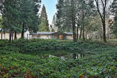 Exterior - 1523 Cedar Flat Rd, Williams, OR 97544 photo 9 of 10