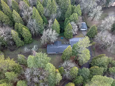 View/Area - 1523 Cedar Flat Rd, Williams, OR 97544 photo 6 of 8