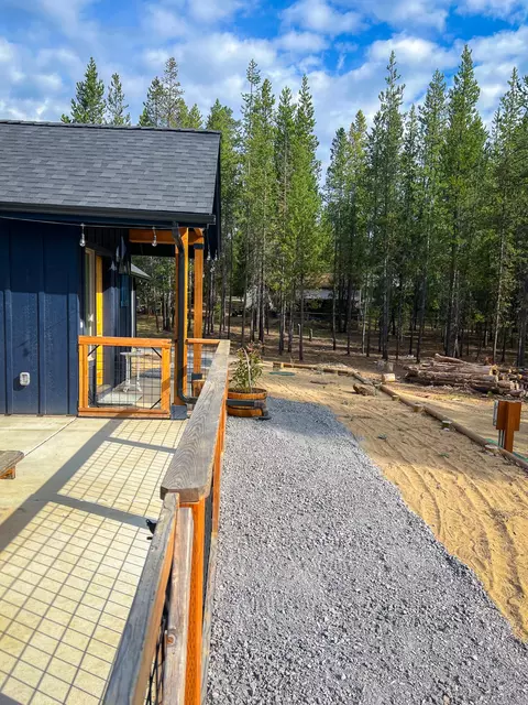 Exterior - 54812 Pine Crest Rd, Bend, OR 97707 photo 4 of 13