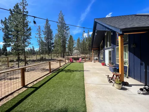 Exterior - 54812 Pine Crest Rd, Bend, OR 97707 photo 3 of 13