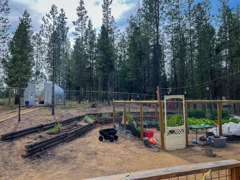 Exterior - 54812 Pine Crest Rd, Bend, OR 97707 photo 7 of 13