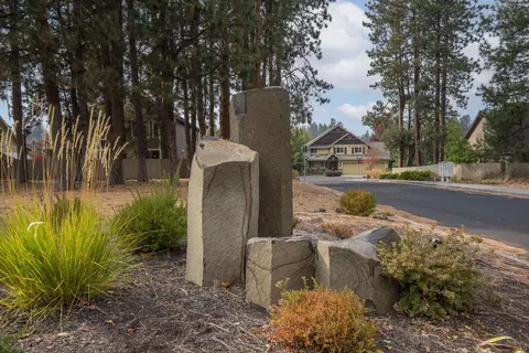 61005 Creekstone Loop, Bend, OR 97702 photo 46