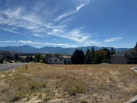 4112 Piedmont Ter, Medford, OR 97504