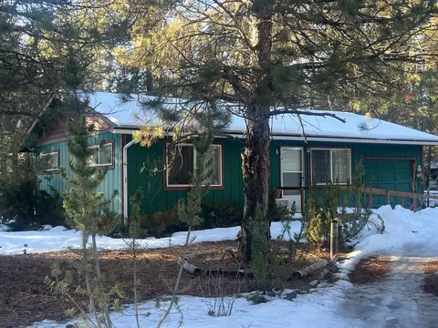 51491 SE Ash Rd, La Pine, OR 97739 photo 1
