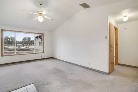 Living - 16946 Varco Rd, Bend, OR 97703 photo 6 of 6