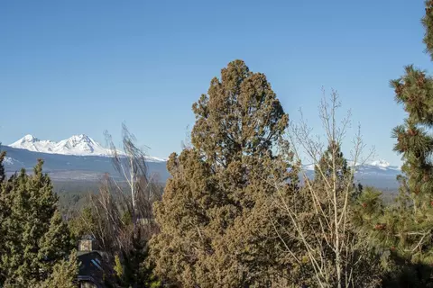 3282 NW Starview Dr, Bend, OR 97703 photo 11