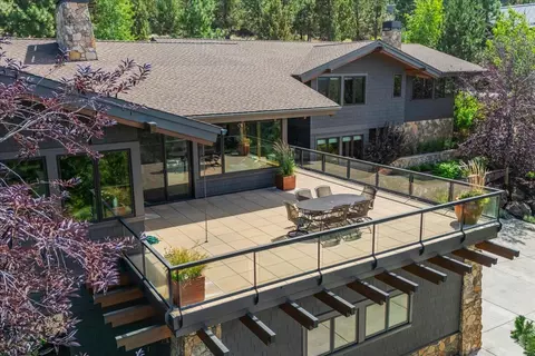 3282 NW Starview Dr, Bend, OR 97703