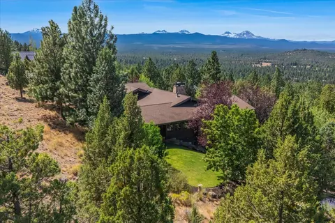3282 NW Starview Dr, Bend, OR 97703 photo 18