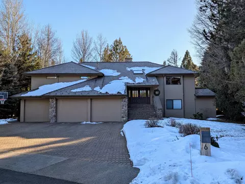 18005 N Course Ln #6, Sunriver, OR 97707