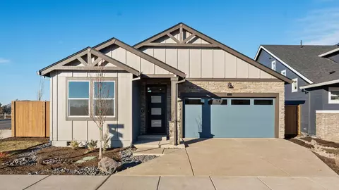 21505 SEtna Pl, Bend, OR 97702