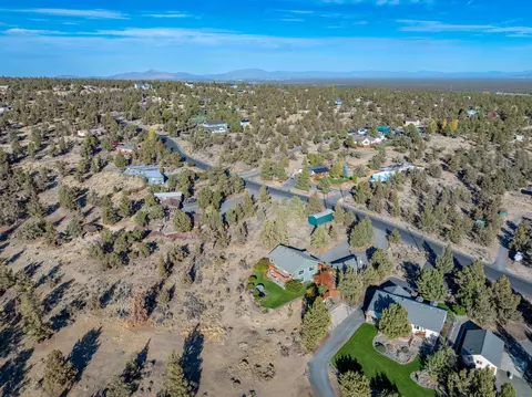 View/Area - 65195 85th St, Bend, OR 97703 photo 5 of 7