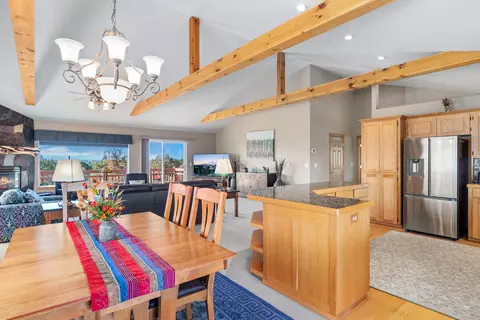 Dining - 65195 85th St, Bend, OR 97703 photo 1 of 1