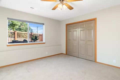 Bedroom - 65195 85th St, Bend, OR 97703 photo 6 of 6