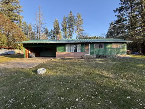 531 Upper Applegate Rd, Jacksonville, OR 97530