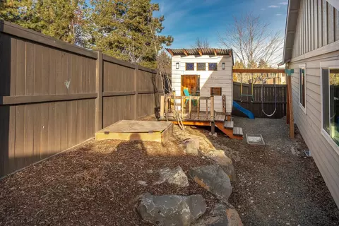 1801 NE Coby Way, Bend, OR 97701 photo 22