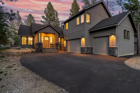 58032 Kinglet Rd, Sunriver, OR 97707