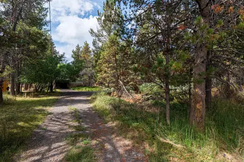 55521 Gross Dr, Bend, OR 97707 photo 5
