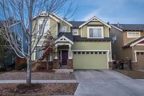 1873 NE Altura Dr, Bend, OR 97701
