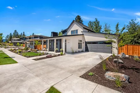 3430 NW Jackwood Pl, Bend, OR 97703 photo 5