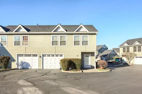 1224 N Modoc Ave #35, Medford, OR 97504
