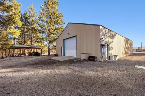 Exterior - 23074 Rivercrest Dr, Sprague River, OR 97639 photo 6 of 24