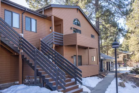 56858 Enterprise Dr #I2, Sunriver, OR 97707
