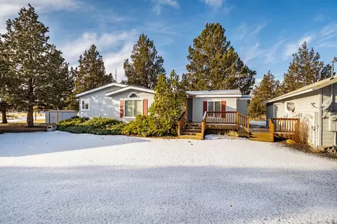 66967 Central St, Bend, OR 97703