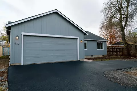 500 De Barr Ave, Medford, OR 97501
