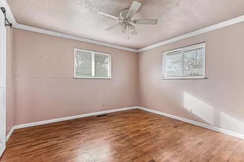 Bedroom - 302 Ortega Ave, Eagle Point, OR 97524 photo 1 of 6