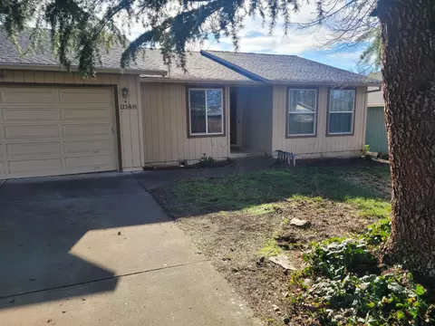 3148 Timothy Ave, Medford, OR 97504