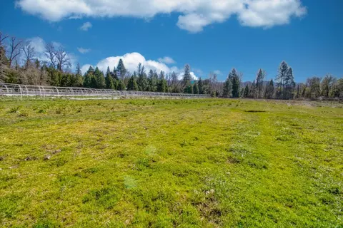 640 Garner Rd, Cave Junction, OR 97523 photo 7