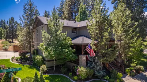 60905 Grand Targhee Dr, Bend, OR 97702