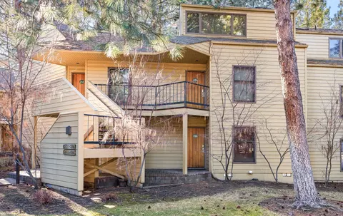 19717 SW Mt Bachelor Dr #156, Bend, OR 97702