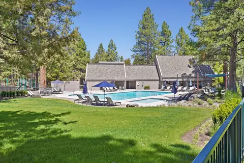 Exterior - 19717 SW Mt Bachelor Dr #148, Bend, OR 97702 photo 6 of 10