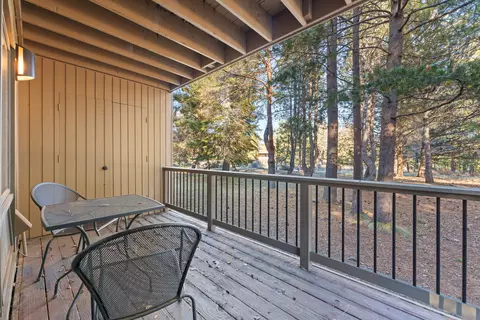 Exterior - 19717 SW Mt Bachelor Dr #148, Bend, OR 97702 photo 2 of 10